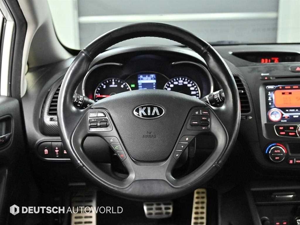 KIA K3 2014 Blanco - Importación desde Corea - HF Imports Iquique - Foto 13