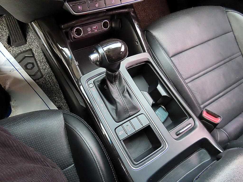 KIA Sorento - Vista 10