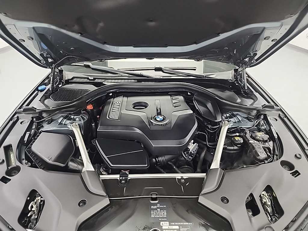 BMW 5 Series - Vista 6