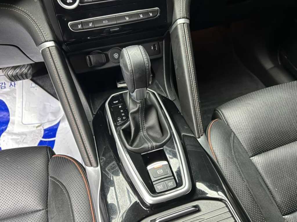 SAMSUNG QM6 - Vista 11