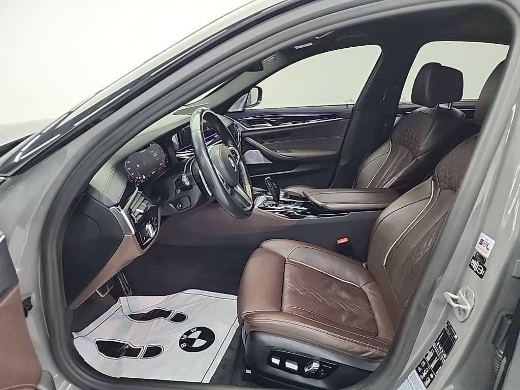 BMW 5 Series - Vista 11