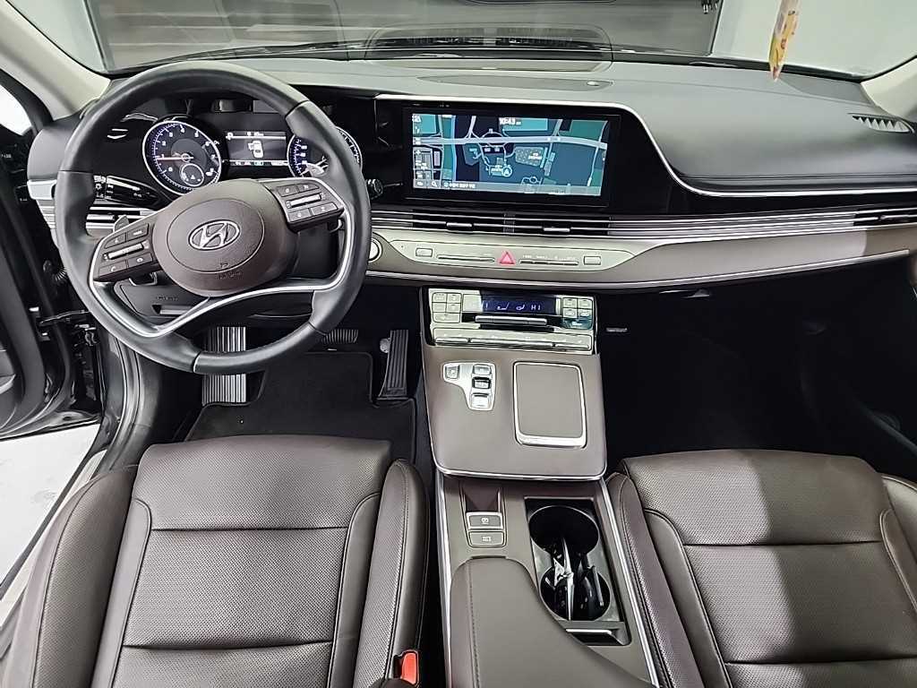 HYUNDAI Grandeur - Vista 7