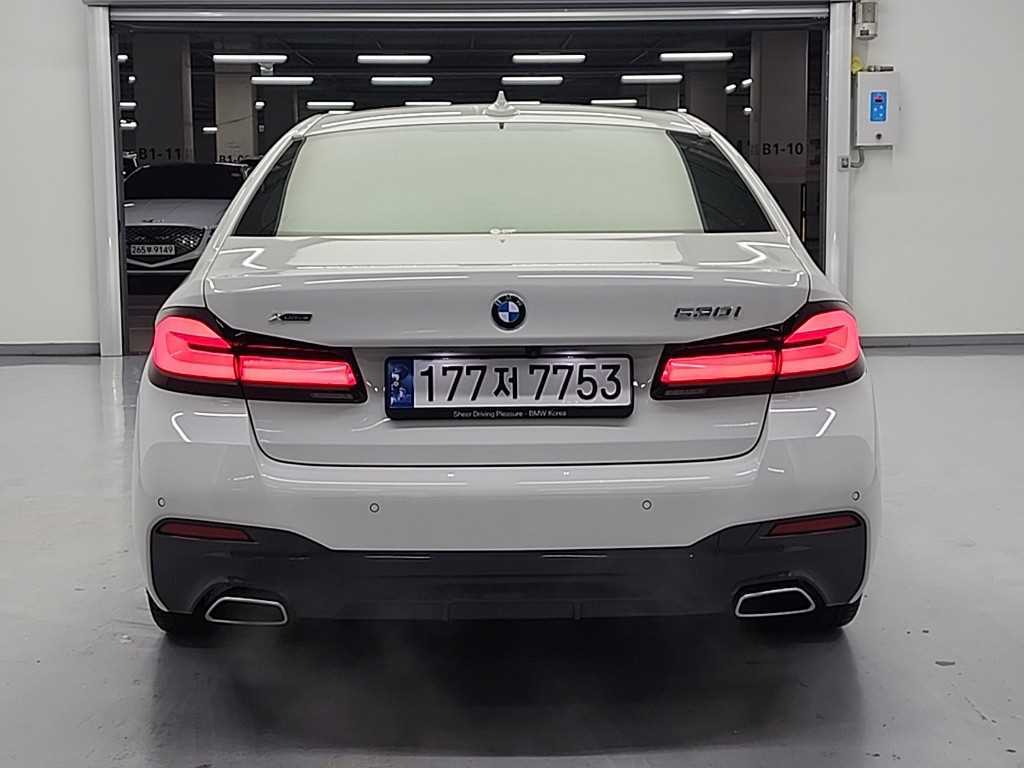 BMW 5 Series - Vista 4