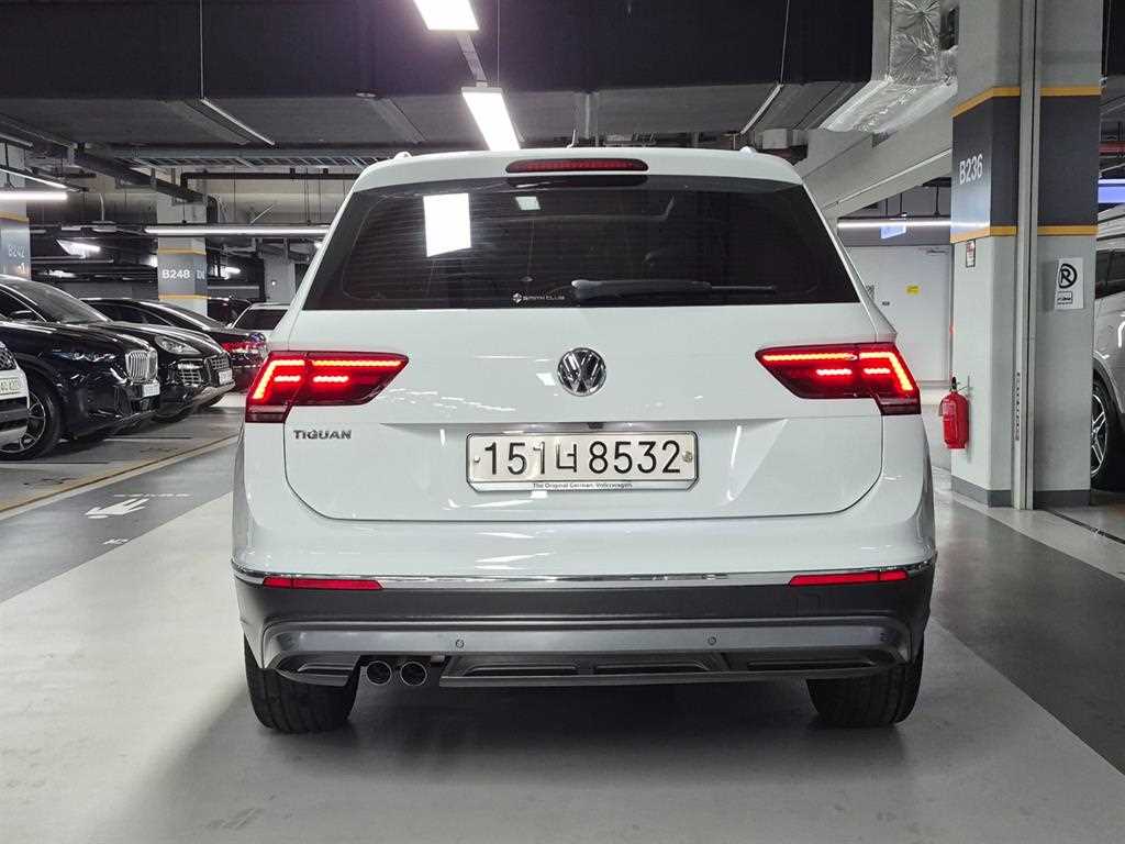 Volkswagen Tiguan - Vista 4