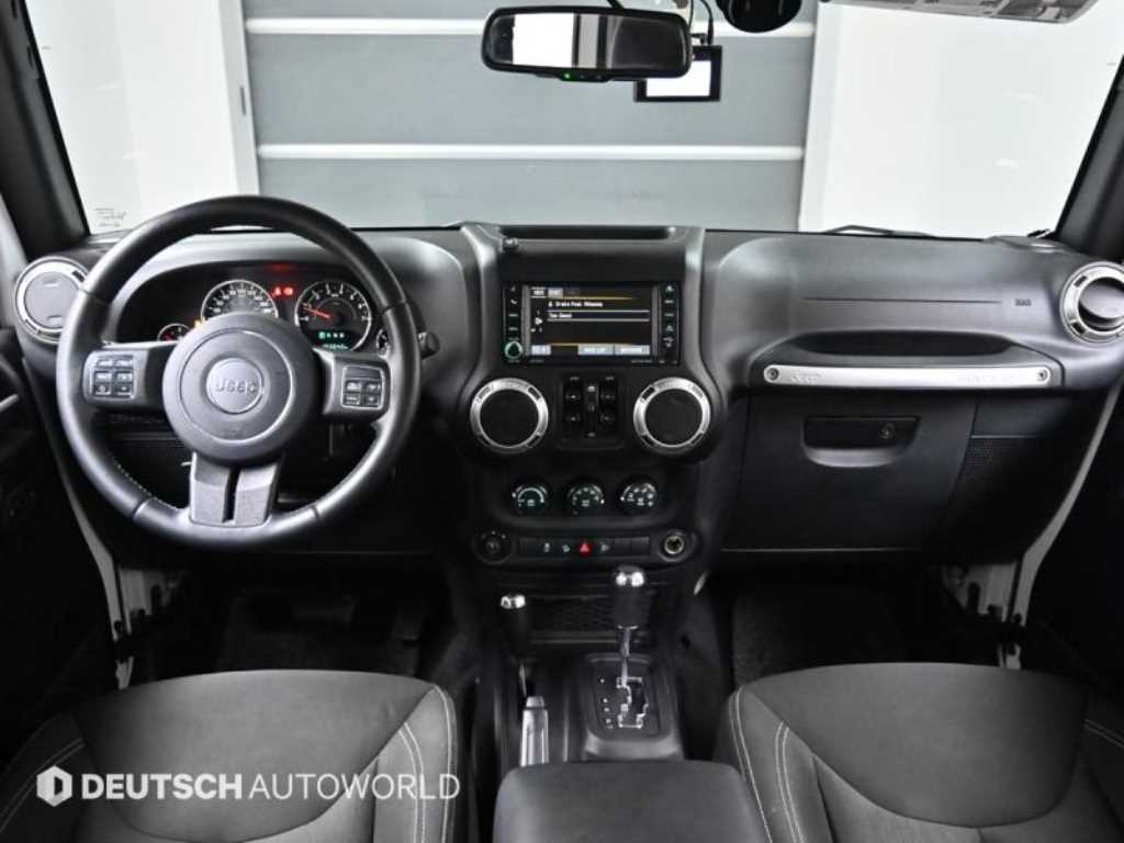Jeep Wrangler - Vista 7