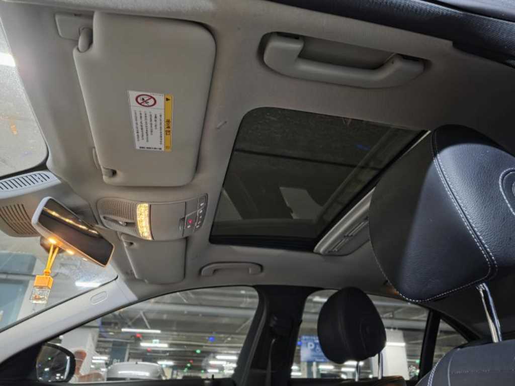 Mercedes Benz E class 2019 Gris - Importación desde Corea - HF Imports Iquique - Foto 14