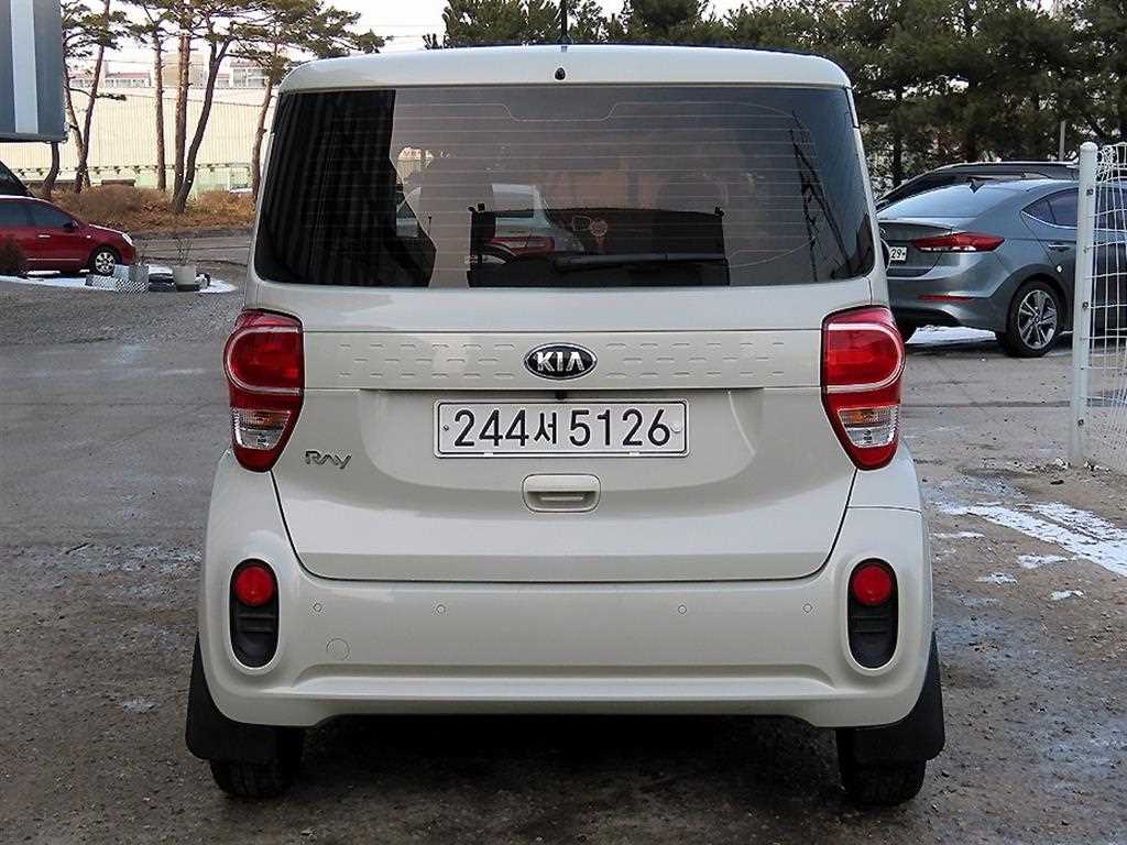 KIA Ray - Vista 4