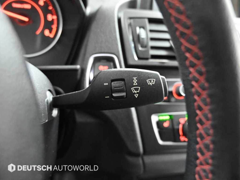 BMW 1 series 2015 Azul - Importación desde Corea - HF Imports Iquique - Foto 17