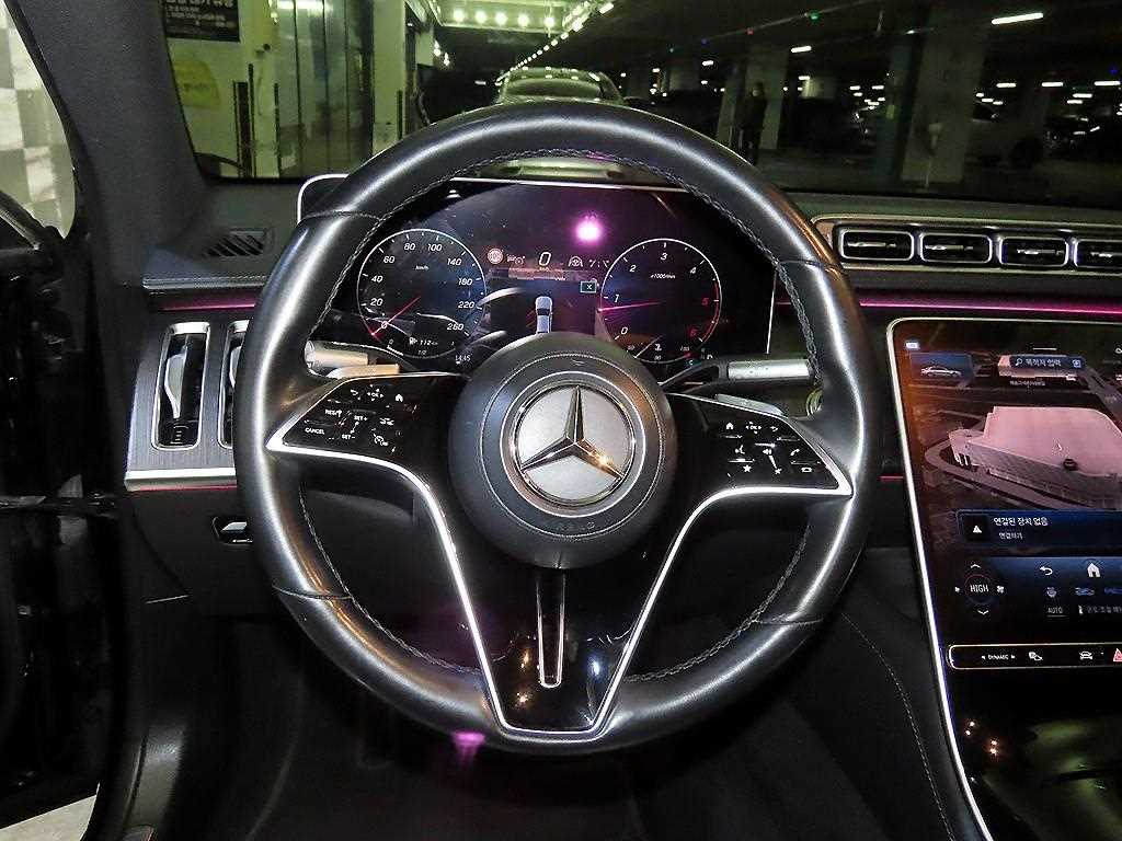 Mercedes Benz S Class - Vista 8