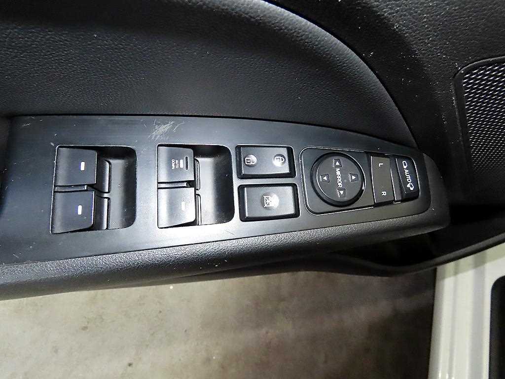 HYUNDAI Avante 2018 Blanco - Importación desde Corea - HF Imports Iquique - Foto 13