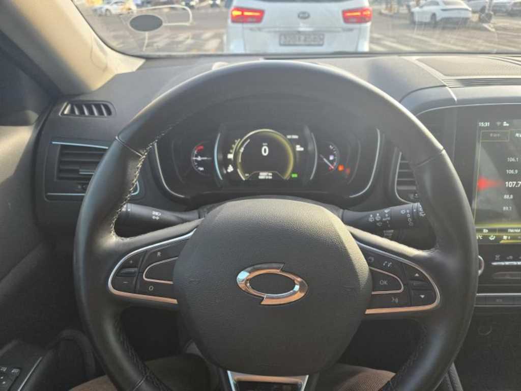 SAMSUNG QM6 - Vista 6