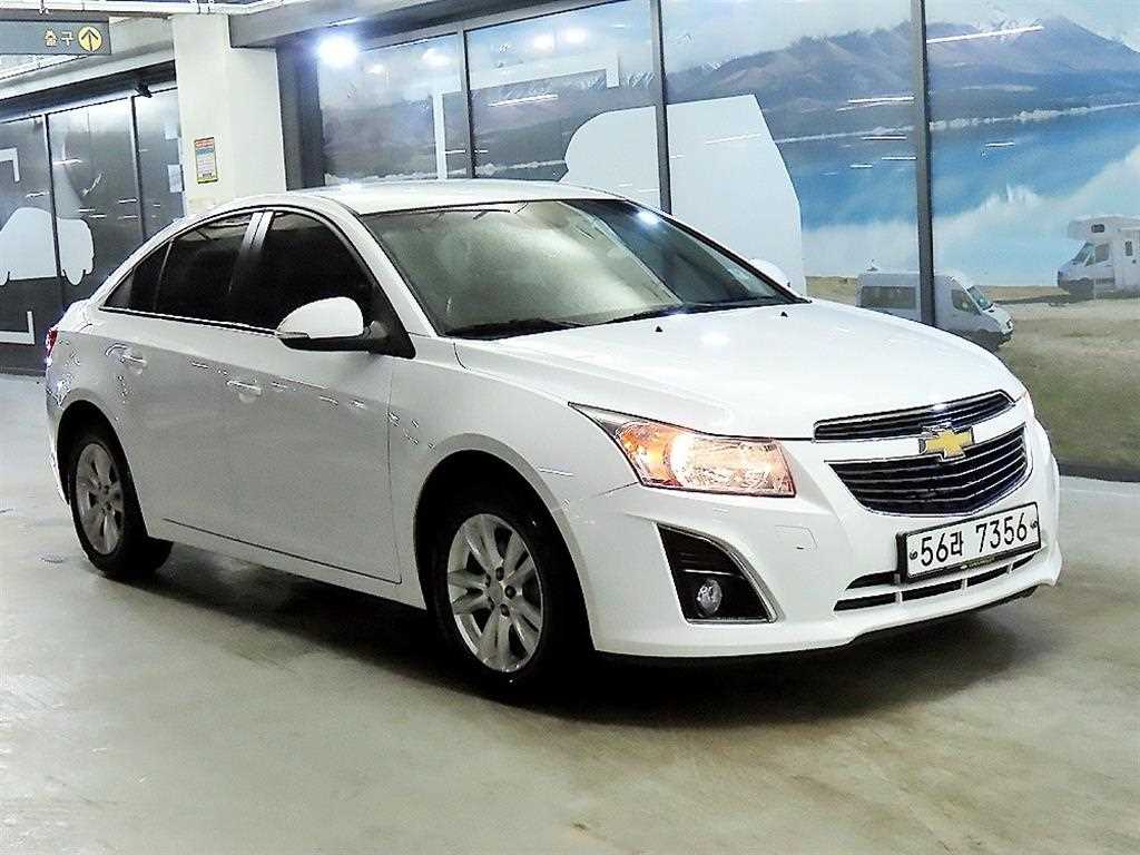 Chevrolet Cruise 2014 Blanco - Importación desde Corea - HF Imports Iquique - Foto 1