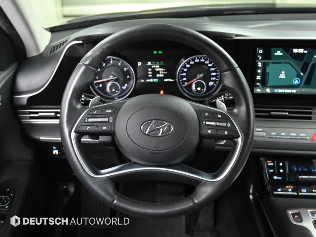 HYUNDAI Grandeur - Vista 12