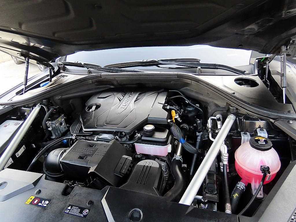 Genesis GV70 2025 Negro - Importación desde Corea - HF Imports Iquique - Foto 19