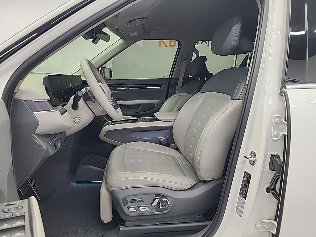 KIA EV9 - Vista 11
