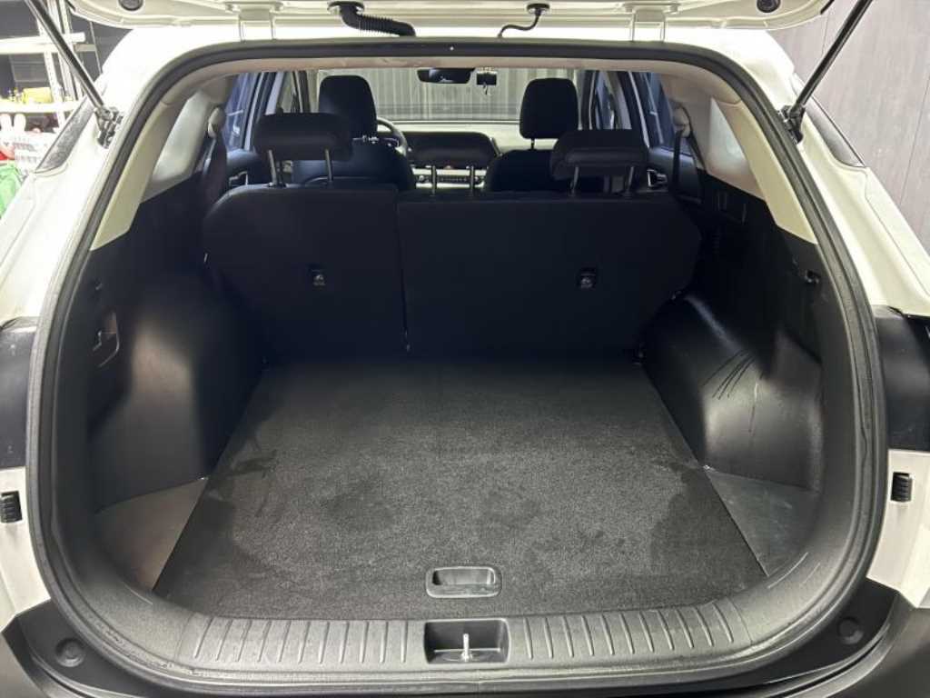 KIA Sportage - Vista 5