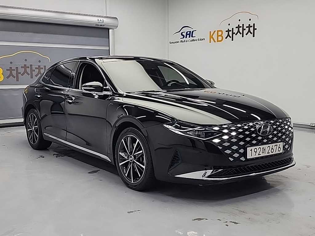 HYUNDAI Grandeur - Vista 4