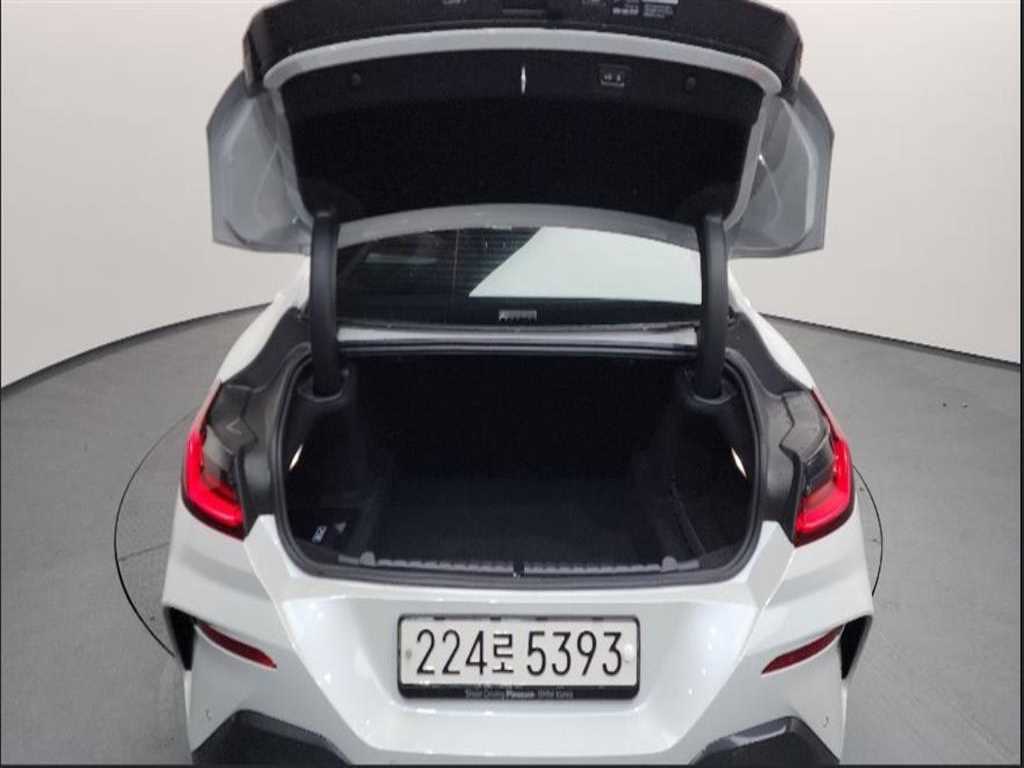 BMW 8 Series 2024 Blanco - Importación desde Corea - HF Imports Iquique - Foto 19