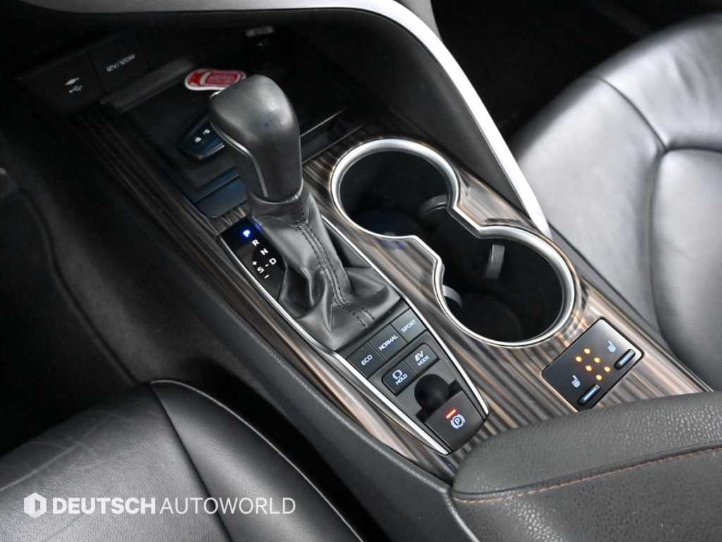 Toyota Camry - Vista 9