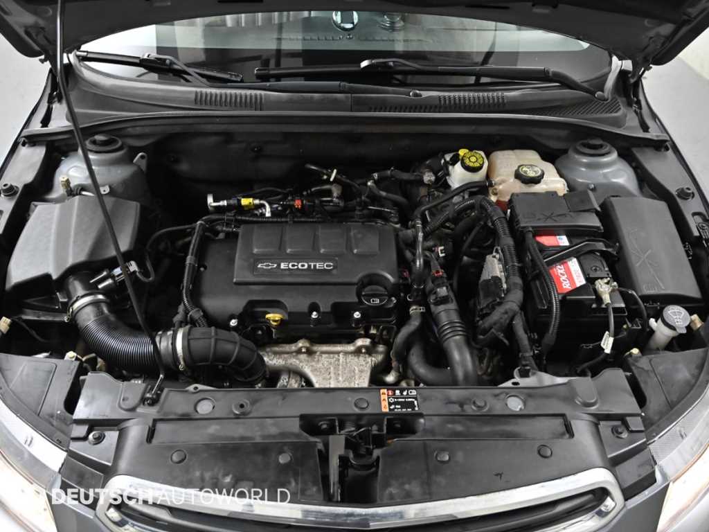 Chevrolet Cruise - Vista 6