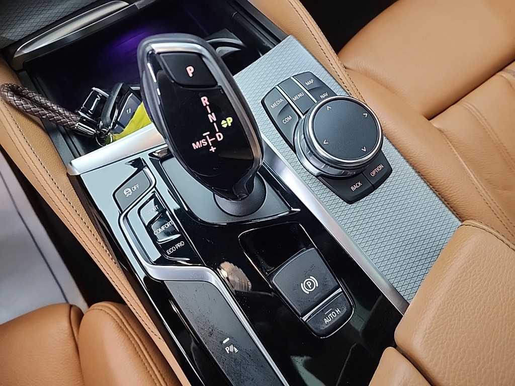 BMW 5 Series - Vista 8