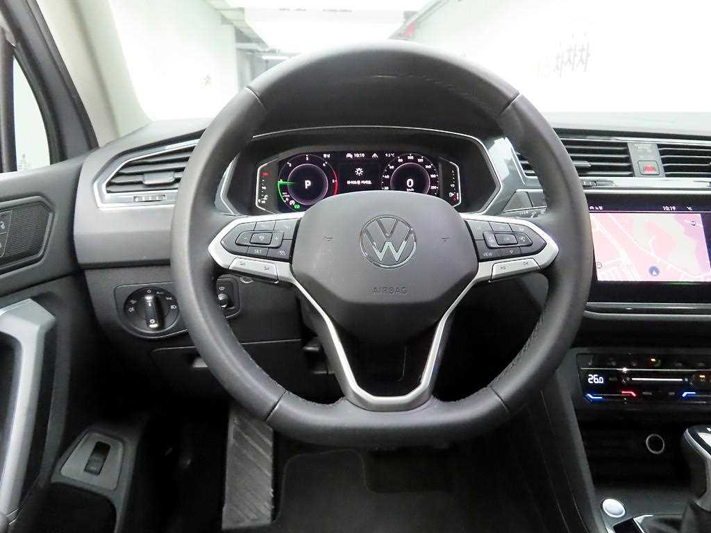 Volkswagen Tiguan - Vista 7
