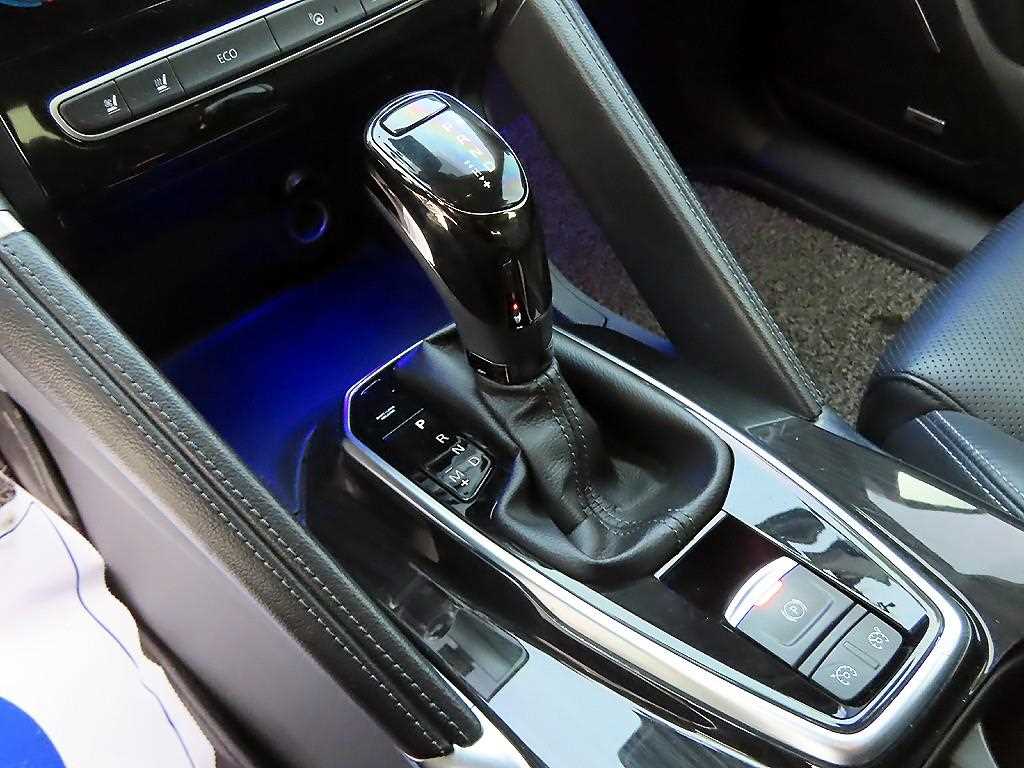 SAMSUNG QM6 - Vista 10