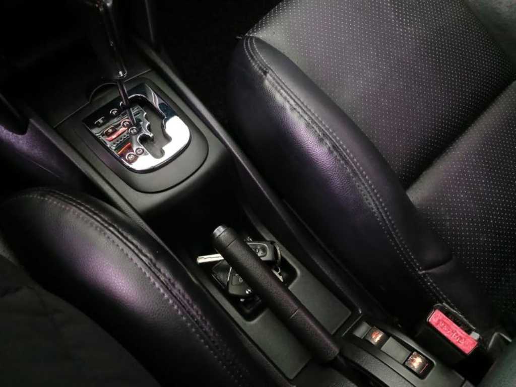 Peugeot 207 2011 Blanco - Importación desde Corea - HF Imports Iquique - Foto 16