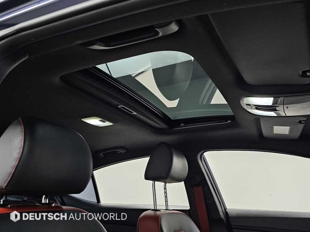 HYUNDAI Avante 2018 Azul - Importación desde Corea - HF Imports Iquique - Foto 19