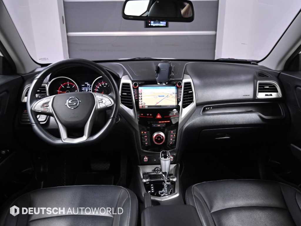 Ssangyong Tivoli - Vista 7