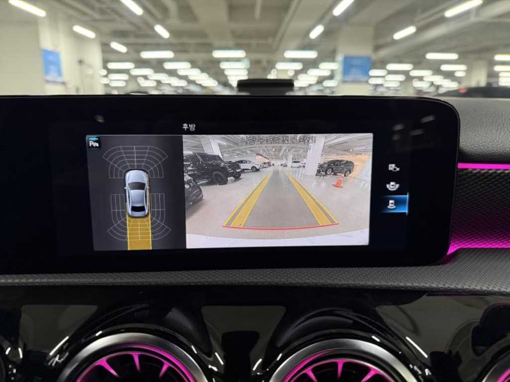 Mercedes Benz A Class - Vista 12