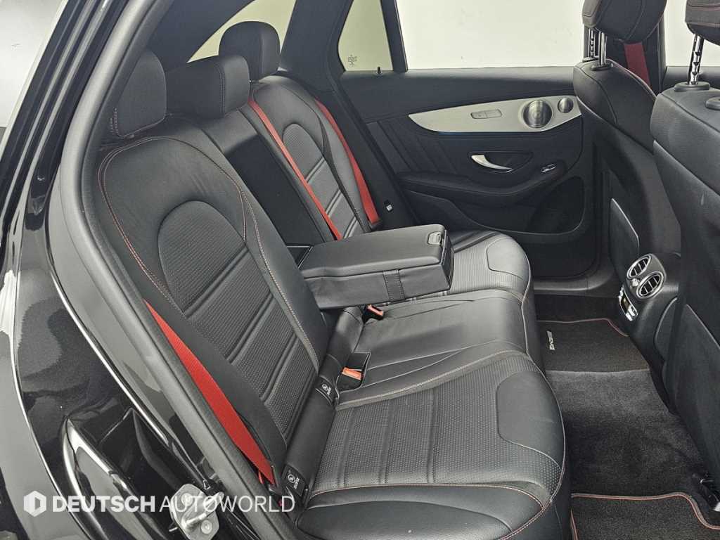 Mercedes Benz GLC Class - Vista 12