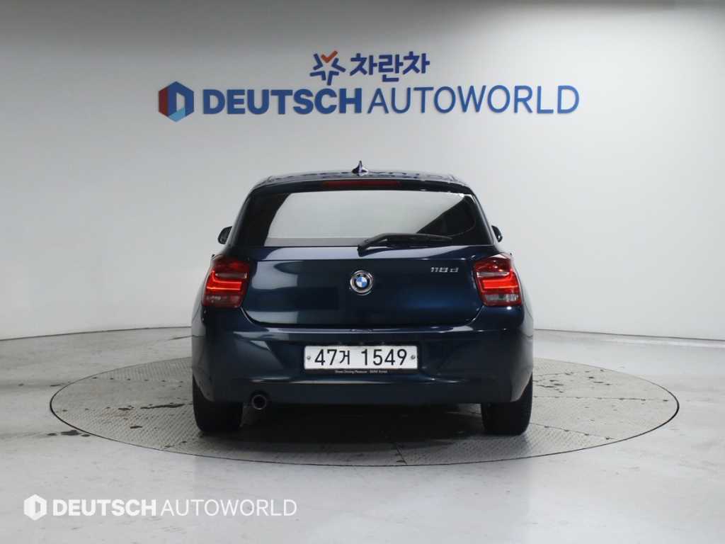 BMW 1 series - Vista 4