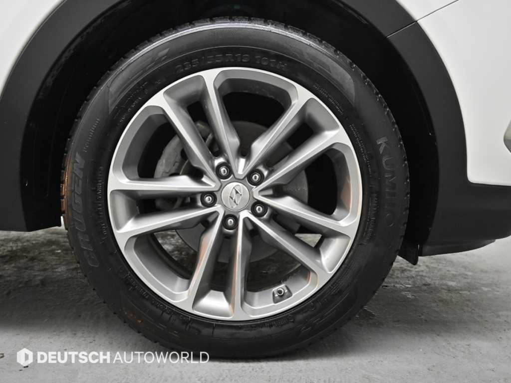 HYUNDAI Santa Fe - Vista 5