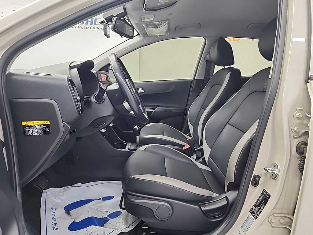 KIA Morning - Vista 11