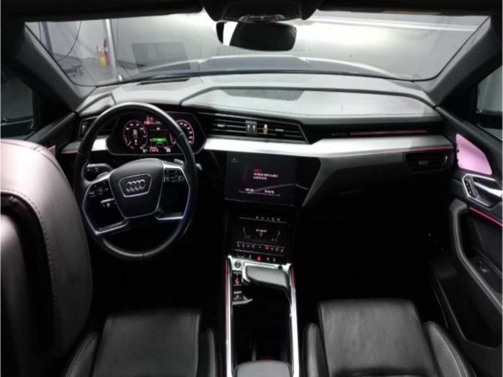 Audi e-Tron 2022 - Importación desde Corea - HF Imports Iquique - Foto 13