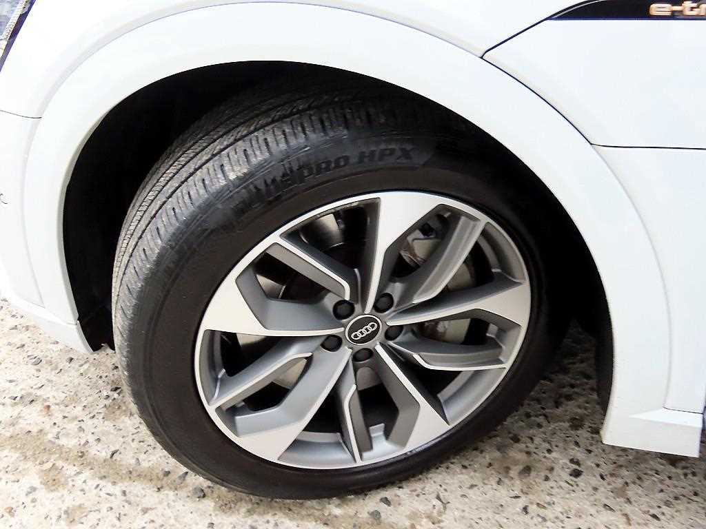 Audi e-Tron 2021 Negro - Importación desde Corea - HF Imports Iquique - Foto 20