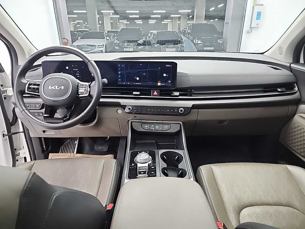 KIA Carnival - Vista 7