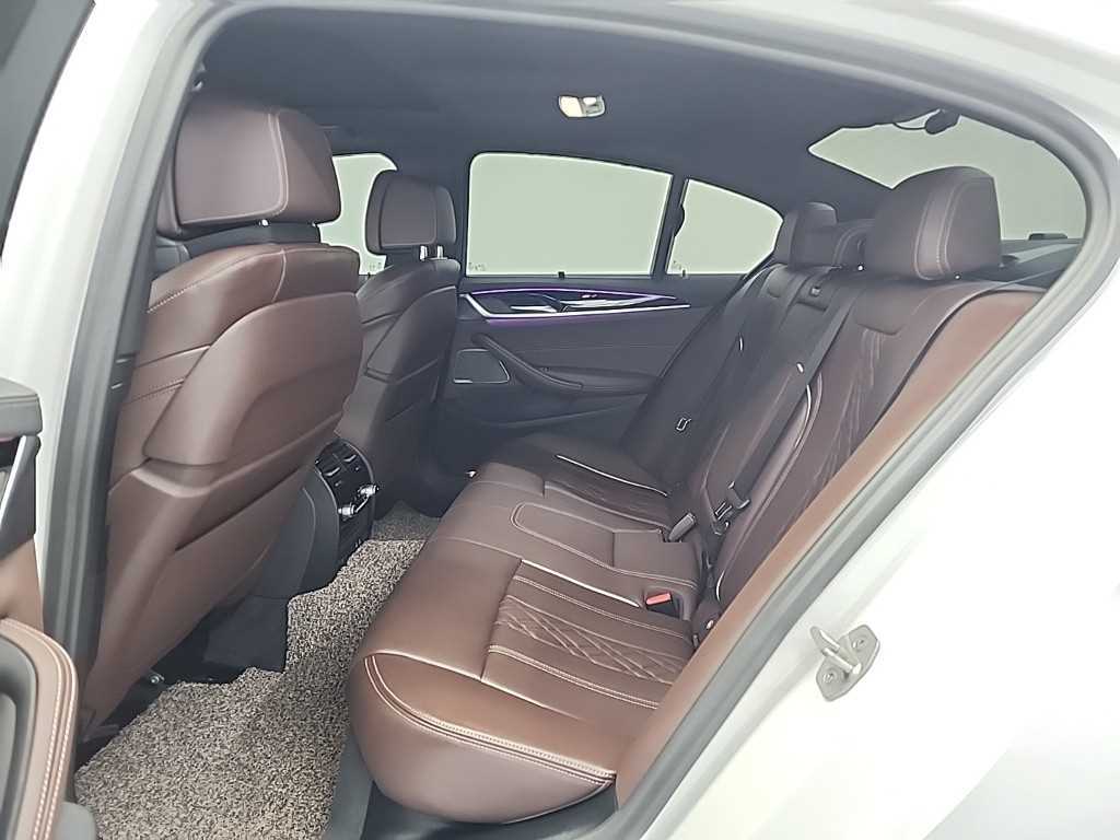 BMW 5 Series - Vista 12