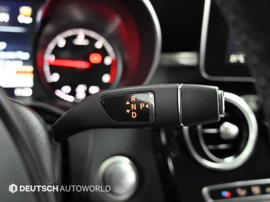 Mercedes Benz C Class - Vista 9