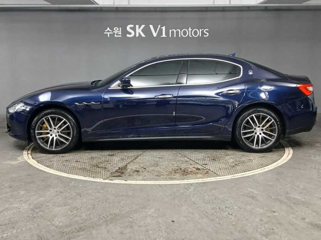 Maserati Ghibli - Vista 4