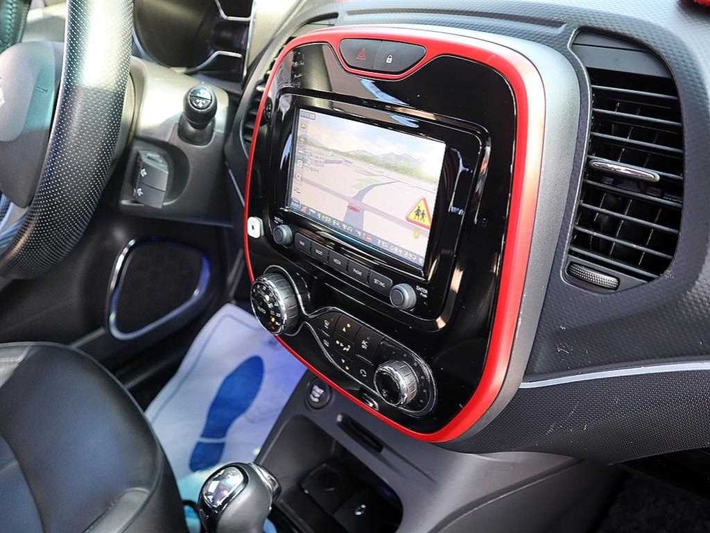 SAMSUNG QM3 - Vista 11