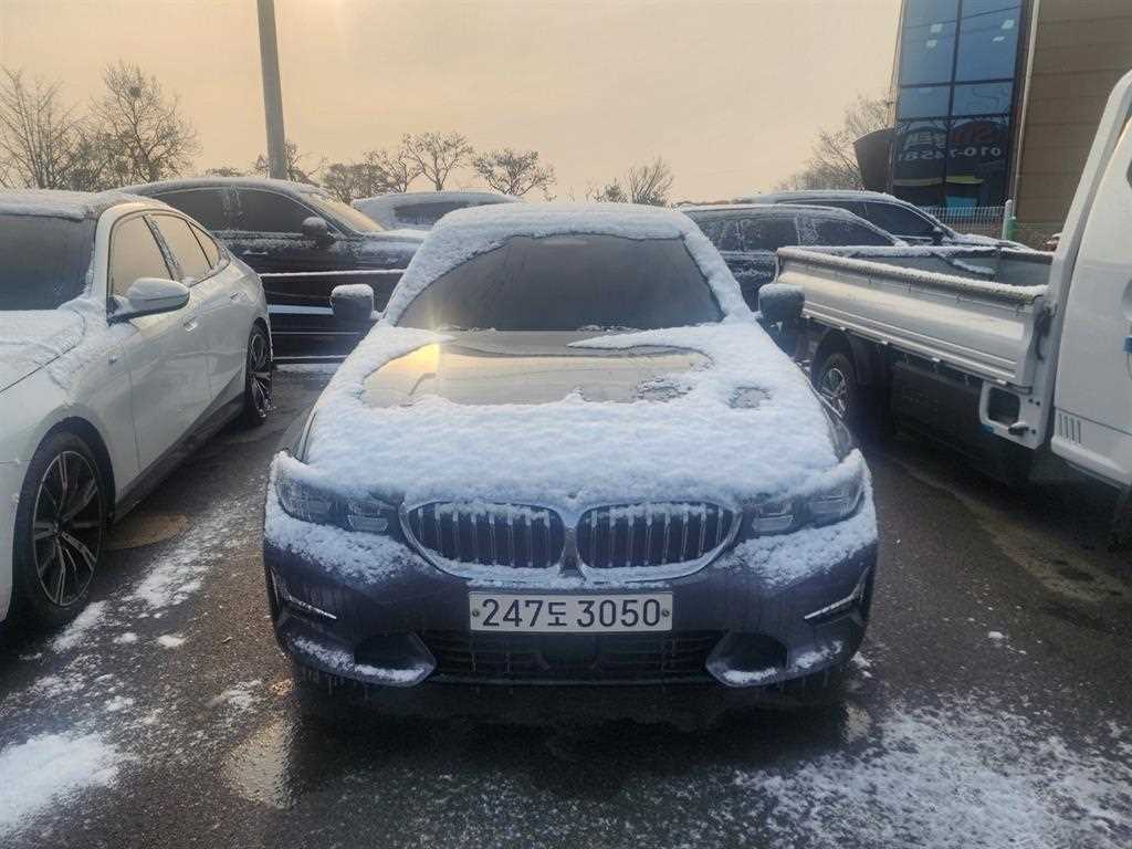 BMW 3 series 2021 Gris - Importación desde Corea - HF Imports Iquique - Foto 1