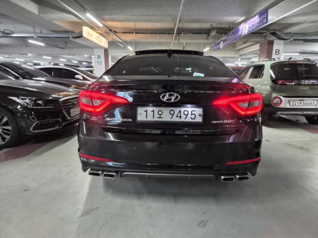HYUNDAI Sonata - Vista 4