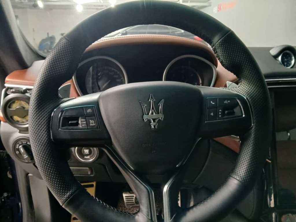 Maserati Ghibli - Vista 9