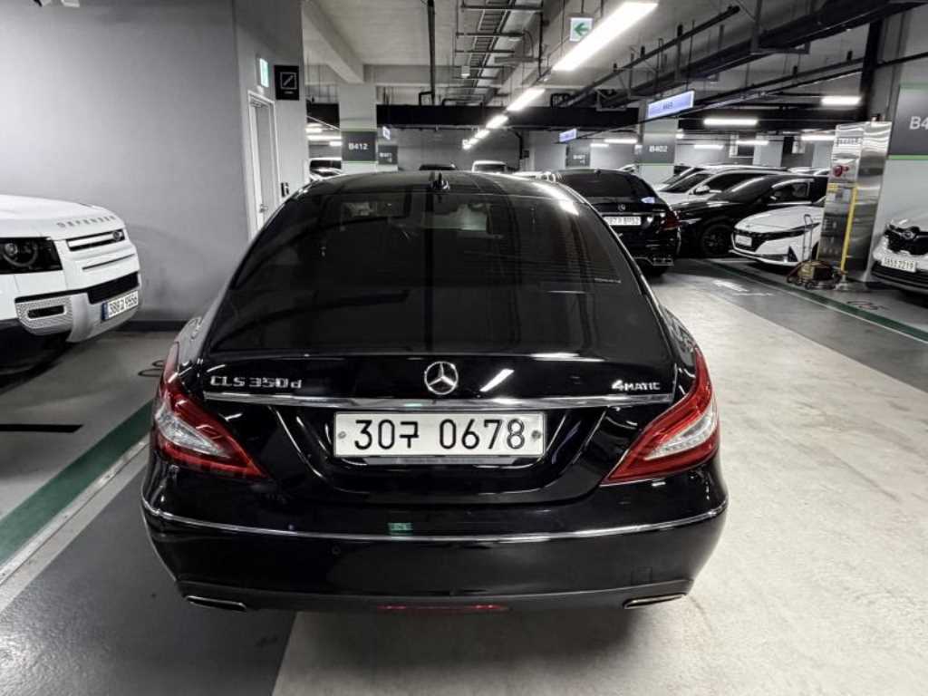 Mercedes Benz CLS Class - Vista 2