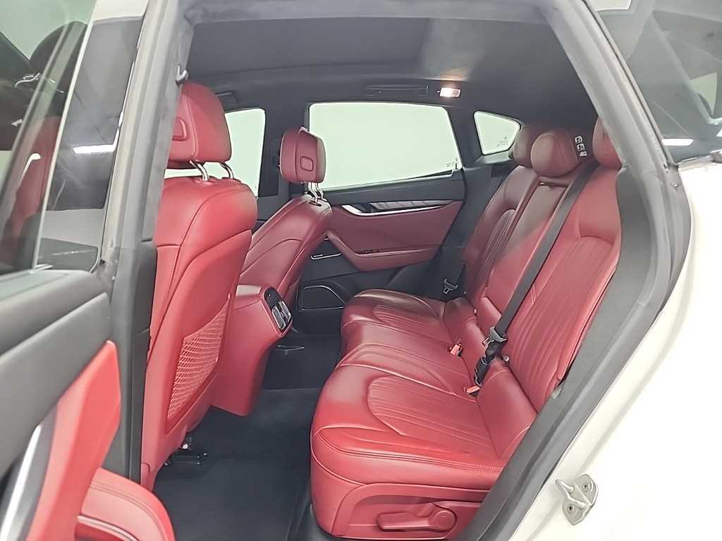 Maserati Levante - Vista 12