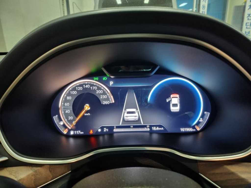 Genesis G80 - Vista 9