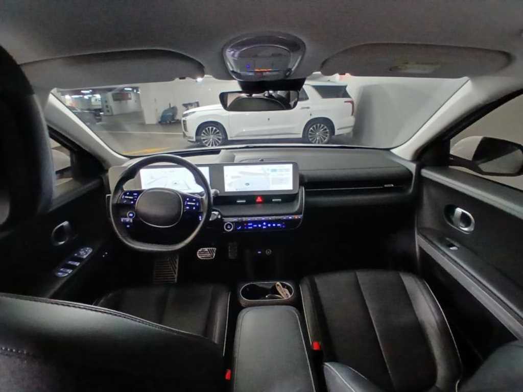 HYUNDAI Ioniq 5 - Vista 6