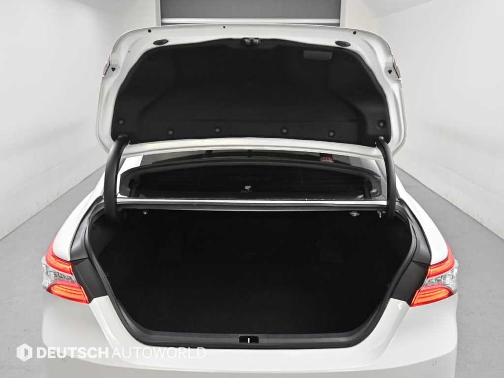 Toyota Camry 2019 Blanco - Importación desde Corea - HF Imports Iquique - Foto 20